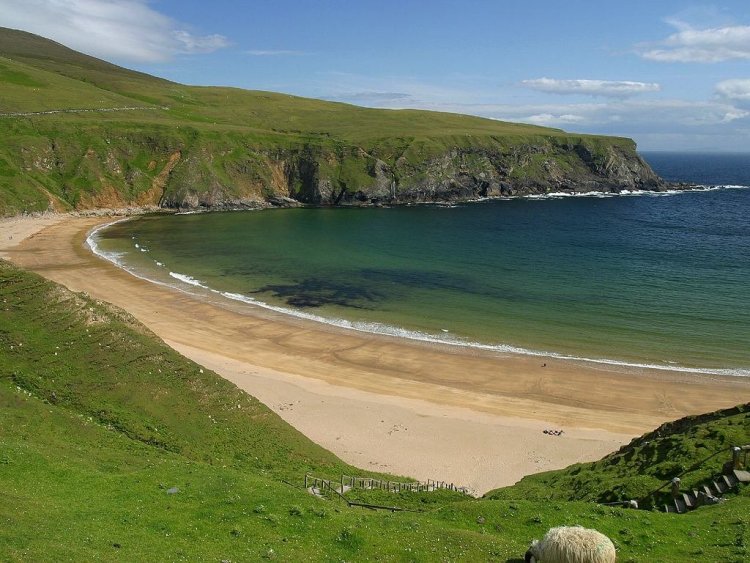 Beach at Trabane